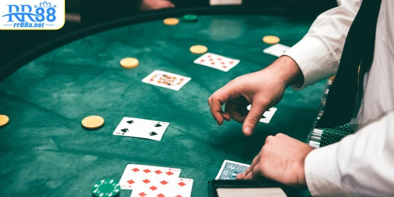 Khám phá game bài baccarat cuốn hút tại RR88